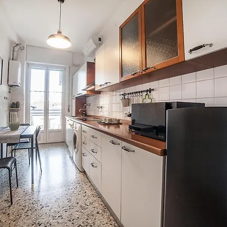 Apartment 21