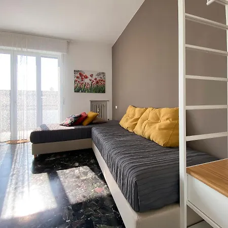 21 Apartment