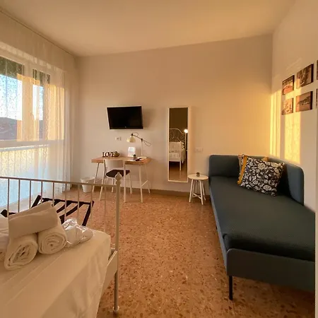 Apartment 21