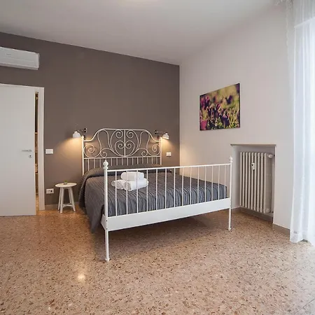 21 * Verona